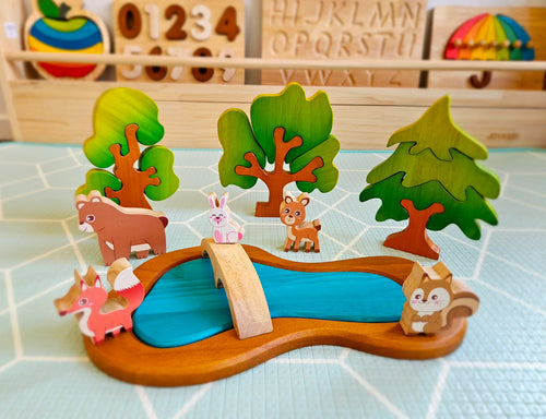 QToys Australia (USA) Woodland Animal Play Set